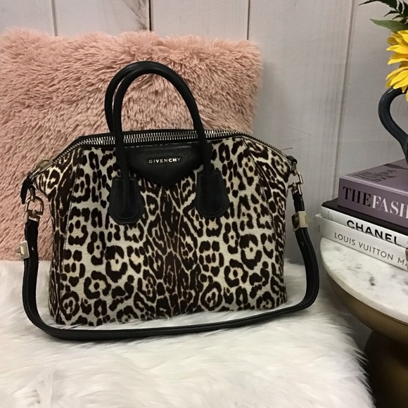Rare Givenchy Leopard Antigona - Picture 2 of 11